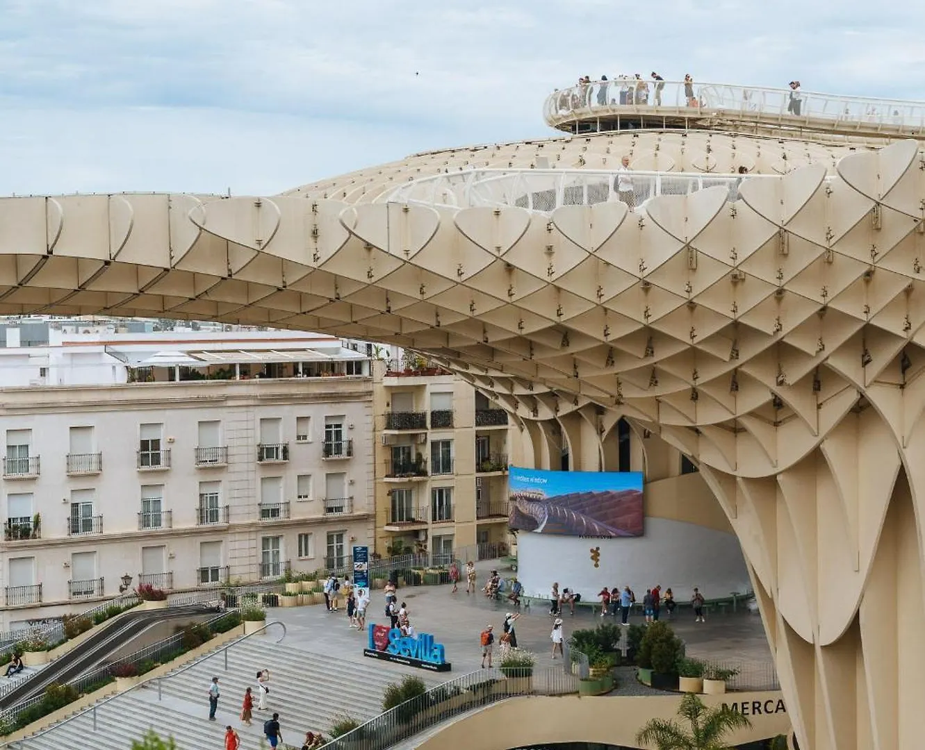 Imagen Parasol Siviglia 0*,  Spagna